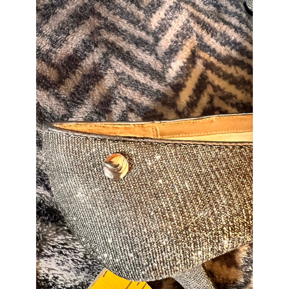 Women's LifeStride Silver Glitter Heels Size 8 - Picture 10 of 10